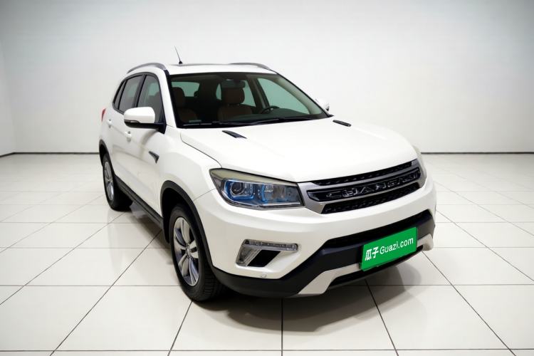 Used CHANGAN CS75 2017 Shangkui Edition 1.5T Automatic Fengxiang Model Front Right 45 Deg