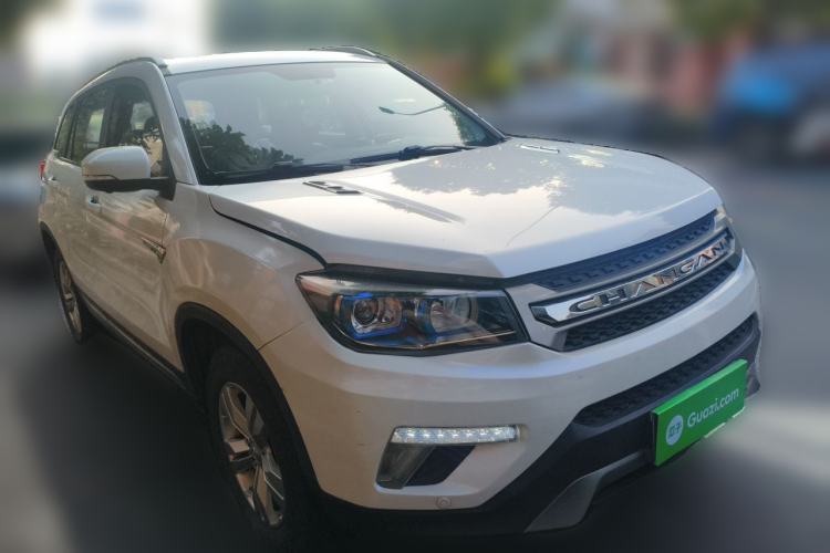 Used CHANGAN CS75 2017 Shangkui Edition 1.5T Automatic Fengxiang Model Front Right 45 Deg