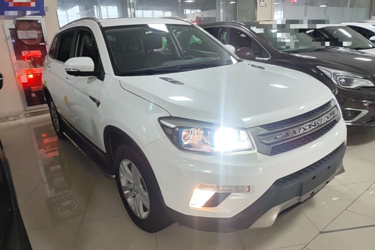 Used CHANGAN CS75 2017 Shangkui Edition 1.5T Manual Fengxiang Model Front Right 45 Deg