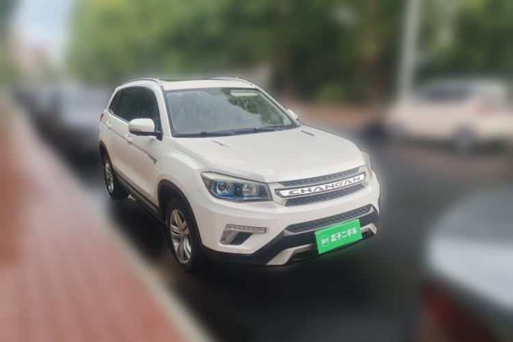 Used CHANGAN CS75 2017 Shangkui Edition 1.5T Automatic Fengxiang Model Front Right 45 Deg