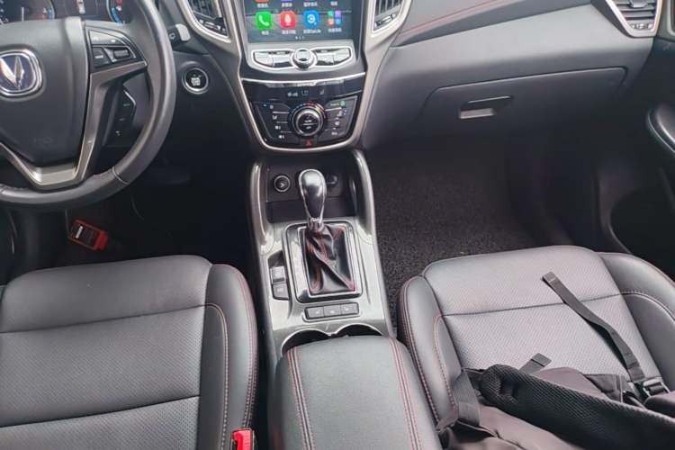 Used CHANGAN CS75 2017 Shangkui Edition 1.5T Automatic Fengyu Model Gear Lever