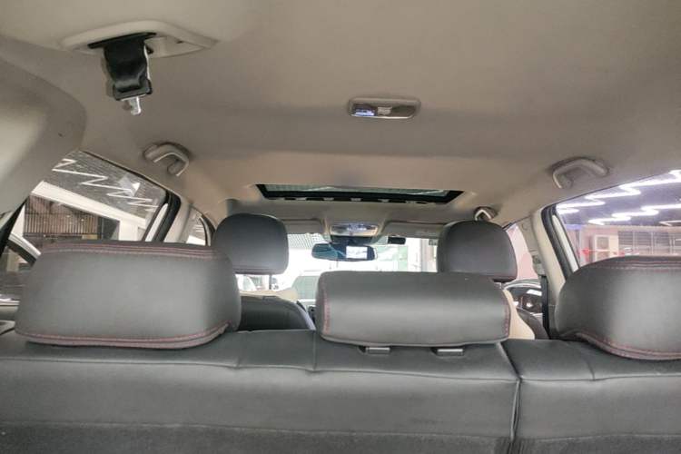 Used CHANGAN CS75 2017 Shangkui Edition 1.8T Automatic All-Wheel-Drive Elite Model Headliner