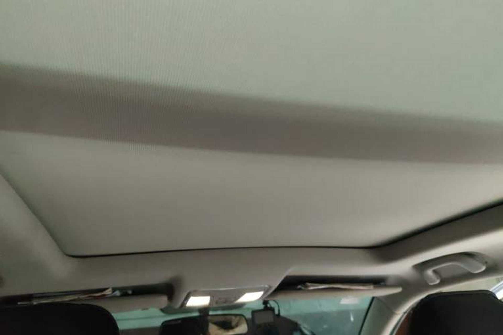 Used CHANGAN CS75 2017 Shangku Edition 1.5T Manual ZhiXiang Model Headliner