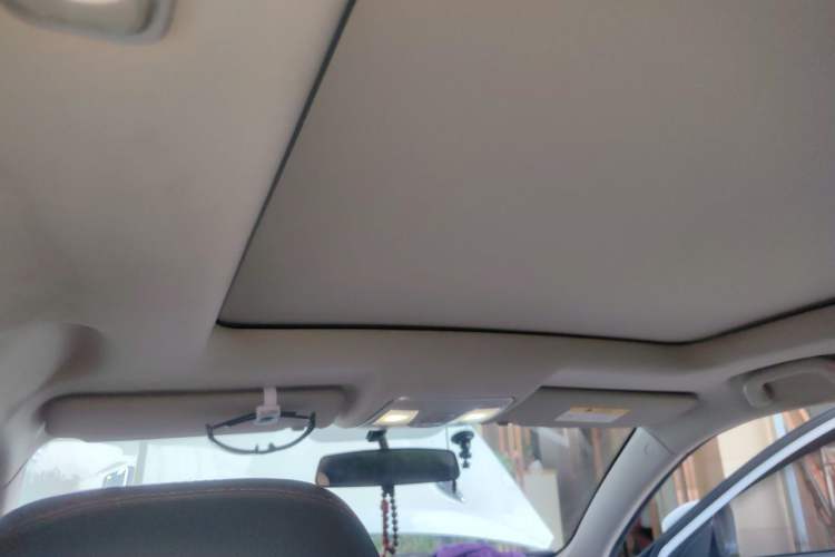 Used CHANGAN CS75 2017 Shangku Edition 1.5T Manual ZhiXiang Model Headliner