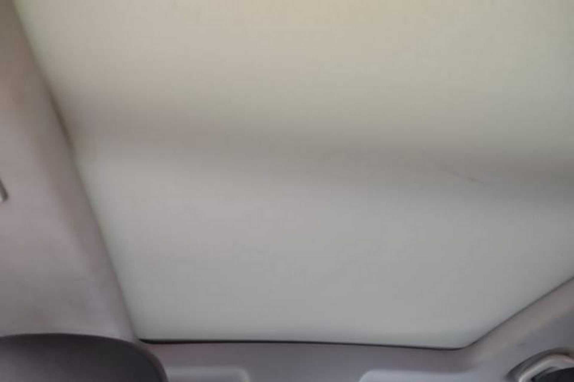 Used CHANGAN CS75 2017 Shangku Edition 1.5T Manual ZhiXiang Model Headliner