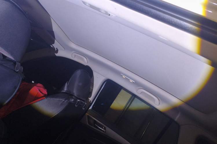 Used CHANGAN CS75 2017 Shangku Edition 1.5T Manual ZhiXiang Model Headliner
