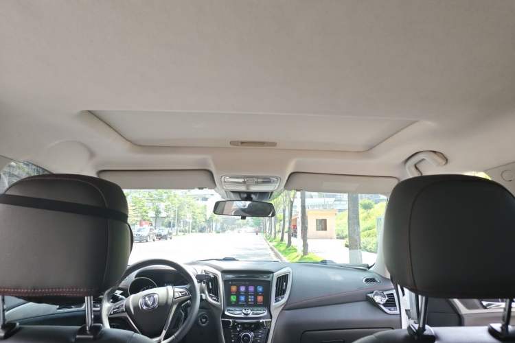 Used CHANGAN CS75 2017 Shangkui Edition 1.5T Manual Fengxiang Model Headliner