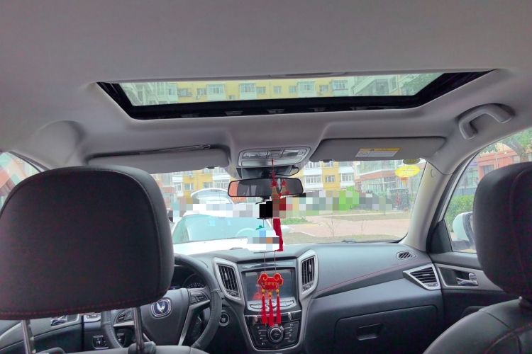 Used CHANGAN CS75 2017 Shangkui Edition 1.5T Automatic Fengyue Model Headliner