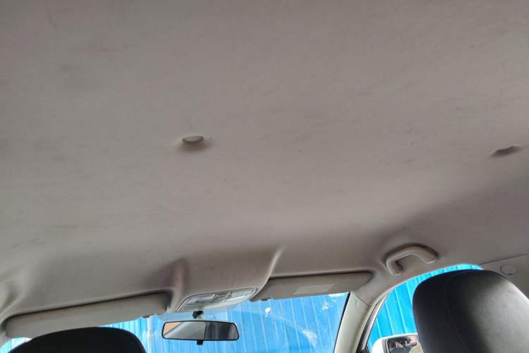 Used CHANGAN CS75 2017 Shangkui Edition 1.5T Manual Enjoyment Model Headliner