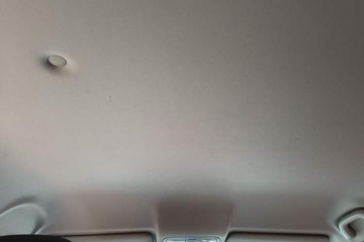Used CHANGAN CS75 2017 Shangkui Edition 1.5T Manual Enjoyment Model Headliner