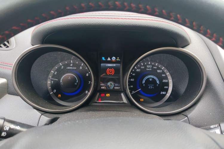 Used CHANGAN CS75 2017 Shangku Edition 1.5T Manual ZhiXiang Model Instrument Cluster