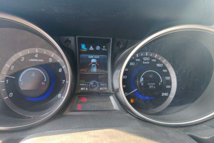 Used CHANGAN CS75 2017 Shangku Edition 1.5T Manual ZhiXiang Model Instrument Cluster