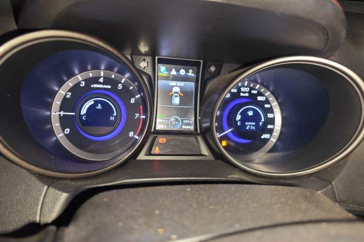 Used CHANGAN CS75 2017 Shangkui Edition 1.5T Manual Fengxiang Model Instrument Cluster