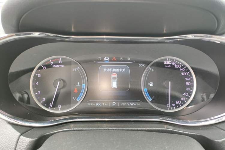 Used CHANGAN CS75 2017 Shangkui Edition 1.5T Automatic Fengxiang Model Instrument Cluster