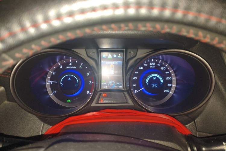 Used CHANGAN CS75 2017 Shangku Edition 1.5T Manual ZhiXiang Model Instrument Cluster