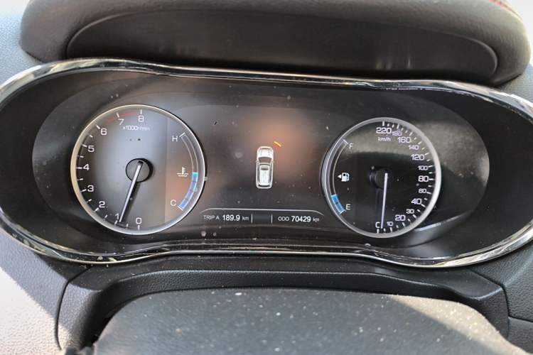 Used CHANGAN CS75 2017 Shangku Edition 1.5T Manual ZhiXiang Model Instrument Cluster