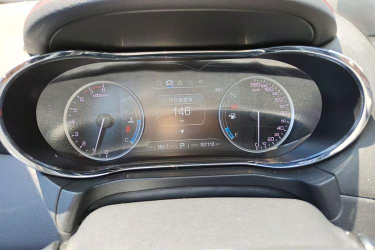 Used CHANGAN CS75 2017 Shangkui Edition 1.5T Automatic Fengxiang Model Instrument Cluster