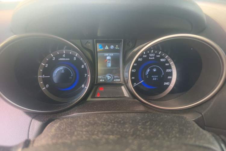 Used CHANGAN CS75 2017 Shangkui Edition 1.5T Automatic Fengyue Model Instrument Cluster