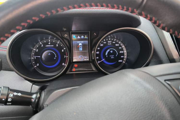 Used CHANGAN CS75 2017 Shangku Edition 1.5T Manual ZhiXiang Model Instrument Cluster