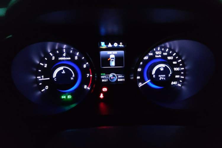 Used CHANGAN CS75 2017 Shangku Edition 1.5T Manual ZhiXiang Model Instrument Cluster