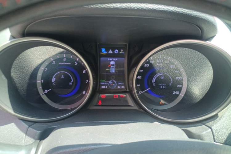Used CHANGAN CS75 2017 Shangku Edition 1.5T Manual ZhiXiang Model Instrument Cluster