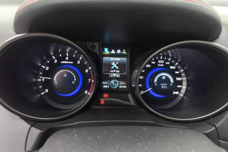 Used CHANGAN CS75 2017 Shangku Edition 1.5T Manual ZhiXiang Model Instrument Cluster