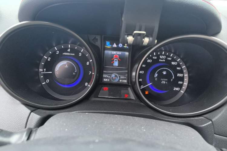 Used CHANGAN CS75 2017 Shangku Edition 1.5T Manual ZhiXiang Model Instrument Cluster