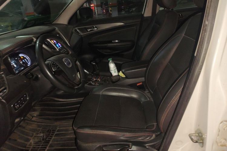 Used CHANGAN CS75 2017 Shangkui Edition 1.5T Manual Fengxiang Model Left Front Seat