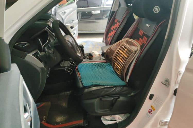 Used CHANGAN CS75 2017 Shangku Edition 1.5T Manual ZhiXiang Model Left Front Seat