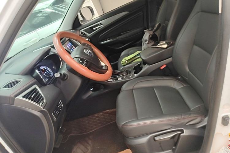 Used CHANGAN CS75 2017 Shangkui Edition 1.5T Automatic Fengxiang Model Left Front Seat