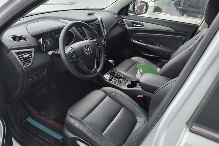 Used CHANGAN CS75 2017 Shangkui Edition 1.5T Automatic Fengxiang Model Left Front Seat