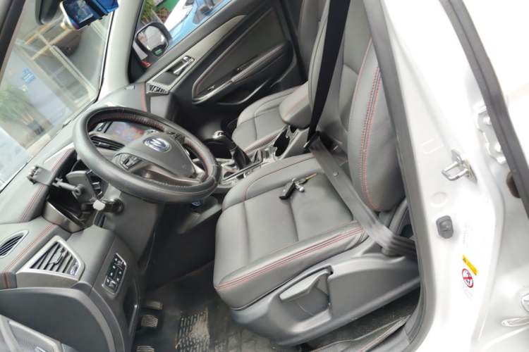 Used CHANGAN CS75 2017 Shangkui Edition 1.5T Manual Fengxiang Model Left Front Seat