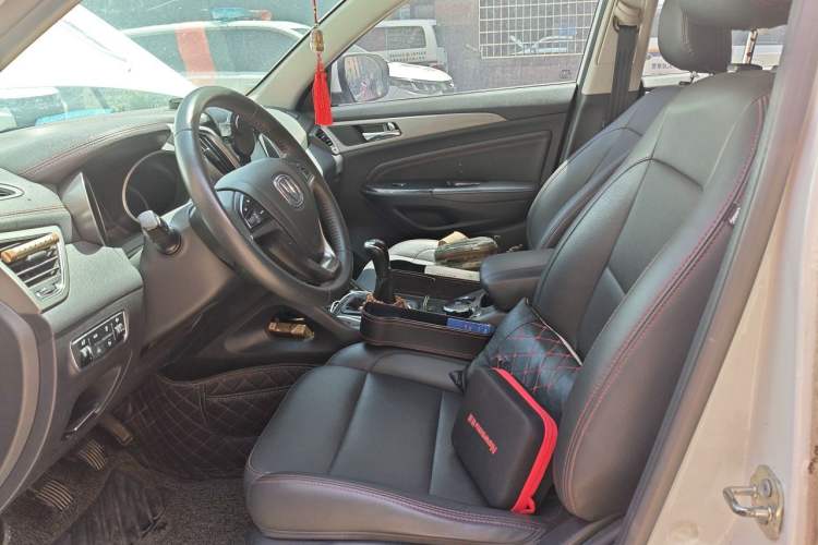 Used CHANGAN CS75 2017 Shangkui Edition 1.5T Manual Fengxiang Model Left Front Seat