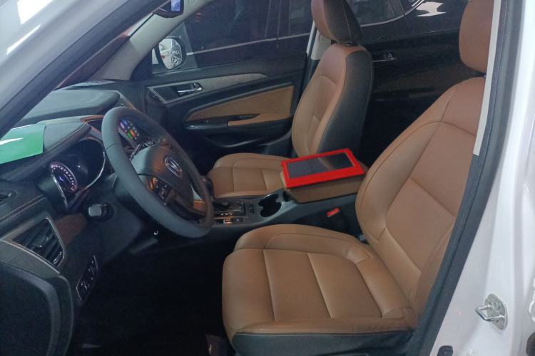 Used CHANGAN CS75 2017 Shangkui Edition 1.8T Automatic All-Wheel-Drive Elite Model Left Front Seat