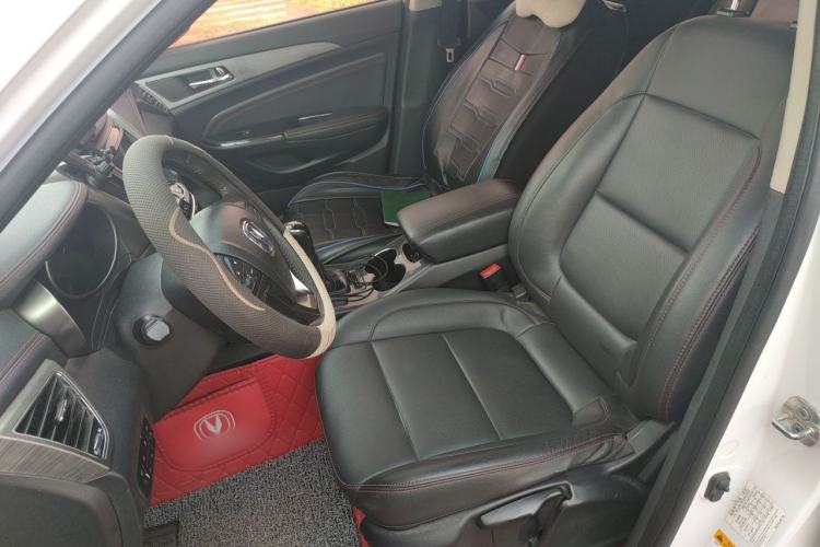 Used CHANGAN CS75 2017 Shangkui Edition 1.5T Manual Fengxiang Model Left Front Seat