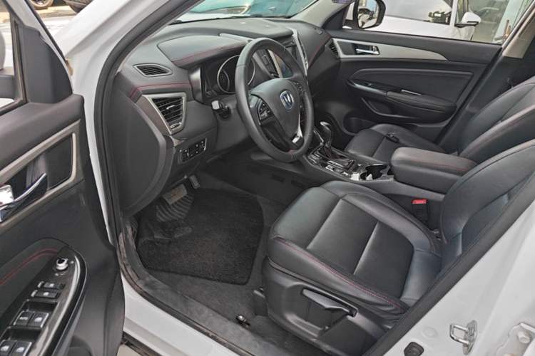 Used CHANGAN CS75 2017 Shangkui Edition 1.5T Automatic Fengyue Model Left Front Seat