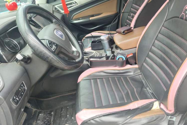 Used CHANGAN CS75 2017 Shangkui Edition 1.5T Automatic Fengxiang Model Left Front Seat