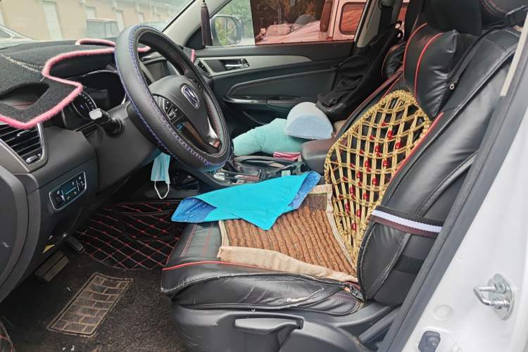 Used CHANGAN CS75 2017 Shangkui Edition 1.5T Automatic Fengxiang Model Left Front Seat