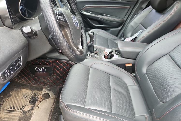 Used CHANGAN CS75 2017 Shangkui Edition 1.5T Manual Luxury Model Left Front Seat