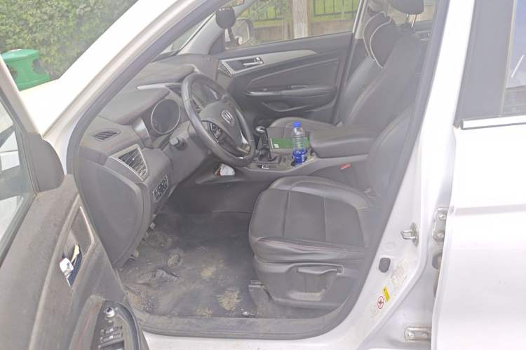 Used CHANGAN CS75 2017 Shangkui Edition 1.5T Manual Fengxiang Model Left Front Seat