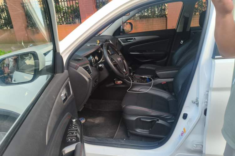 Used CHANGAN CS75 2017 Shangkui Edition 1.5T Automatic Fengxiang Model Left Front Seat