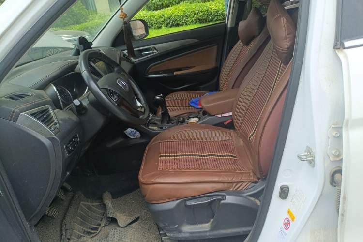 Used CHANGAN CS75 2017 Shangkui Edition 1.5T Manual Fengxiang Model Left Front Seat