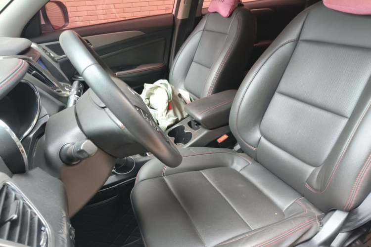 Used CHANGAN CS75 2017 Shangkui Edition 1.5T Manual Enjoyment Model Left Front Seat