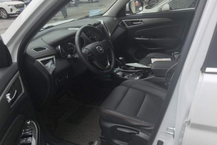 Used CHANGAN CS75 2017 Shangkui Edition 1.5T Automatic Fengyue Model Left Front Seat