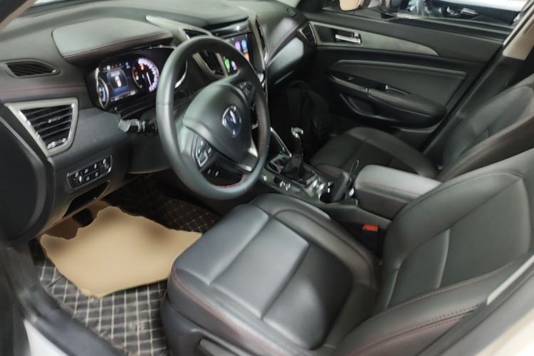 Used CHANGAN CS75 2017 Shangkui Edition 1.5T Manual Fengxiang Model Left Front Seat