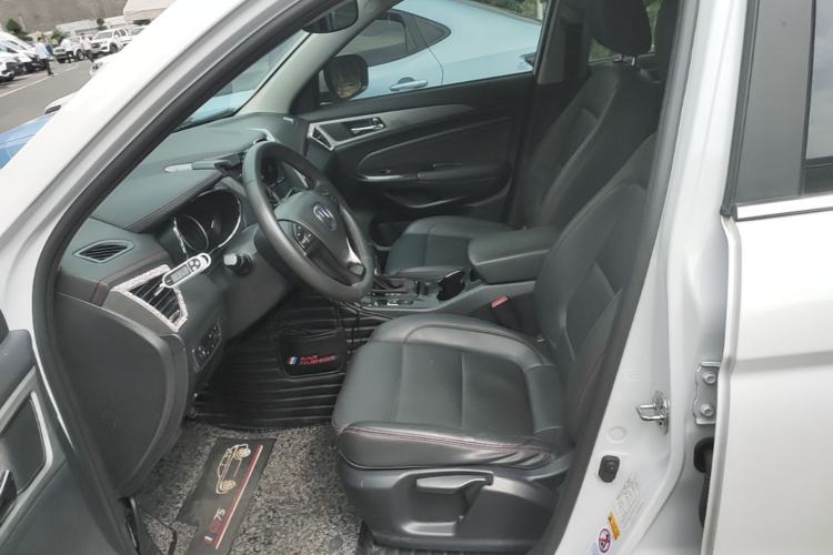 Used CHANGAN CS75 2017 Shangkui Edition 1.5T Automatic Fengxiang Model Left Front Seat