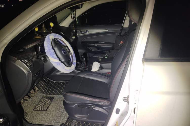 Used CHANGAN CS75 2017 Shangkui Edition 1.5T Manual Fengxiang Model Left Front Seat