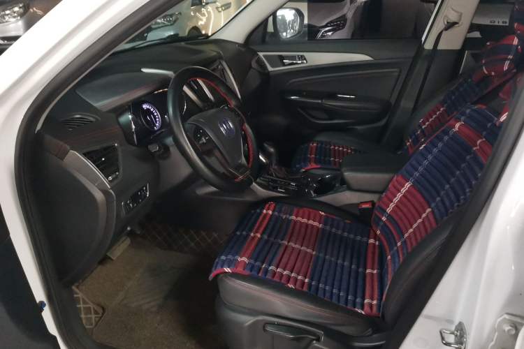 Used CHANGAN CS75 2017 Shangkui Edition 1.5T Automatic Fengxiang Model Left Front Seat