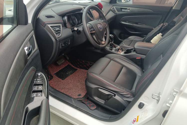 Used CHANGAN CS75 2017 Shangkui Edition 1.5T Automatic Fengxiang Model Left Front Seat