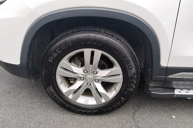 Used CHANGAN CS75 2017 Shangkui Edition 1.5T Automatic Sharp Model Left Front Wheel Hub